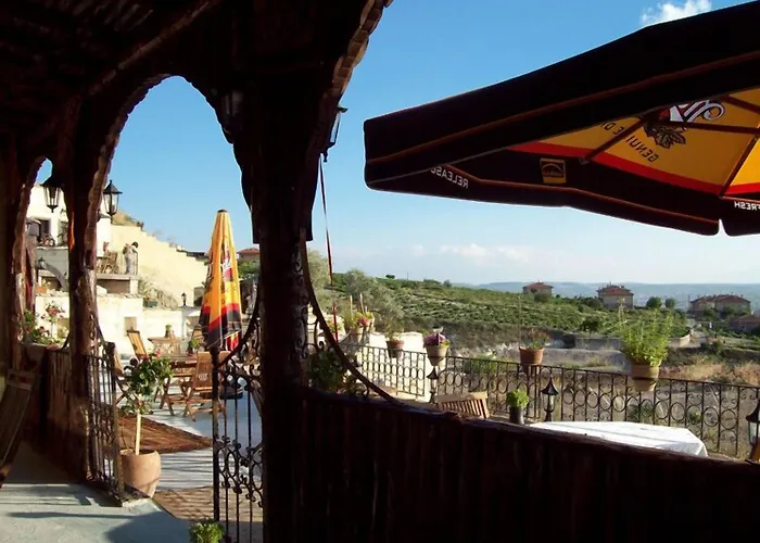 Cappa Cave & 3* Ulasli (Nevsehir)